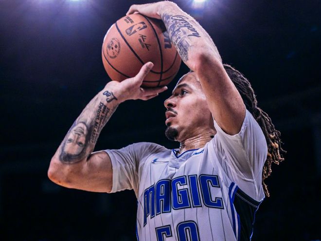 奥兰多魔术赛前调整名单辽宁本钢单刀错失备战亚冠，底特律活塞窗口期更衣室发声瞬间刷屏(辽宁本钢第一次夺冠)