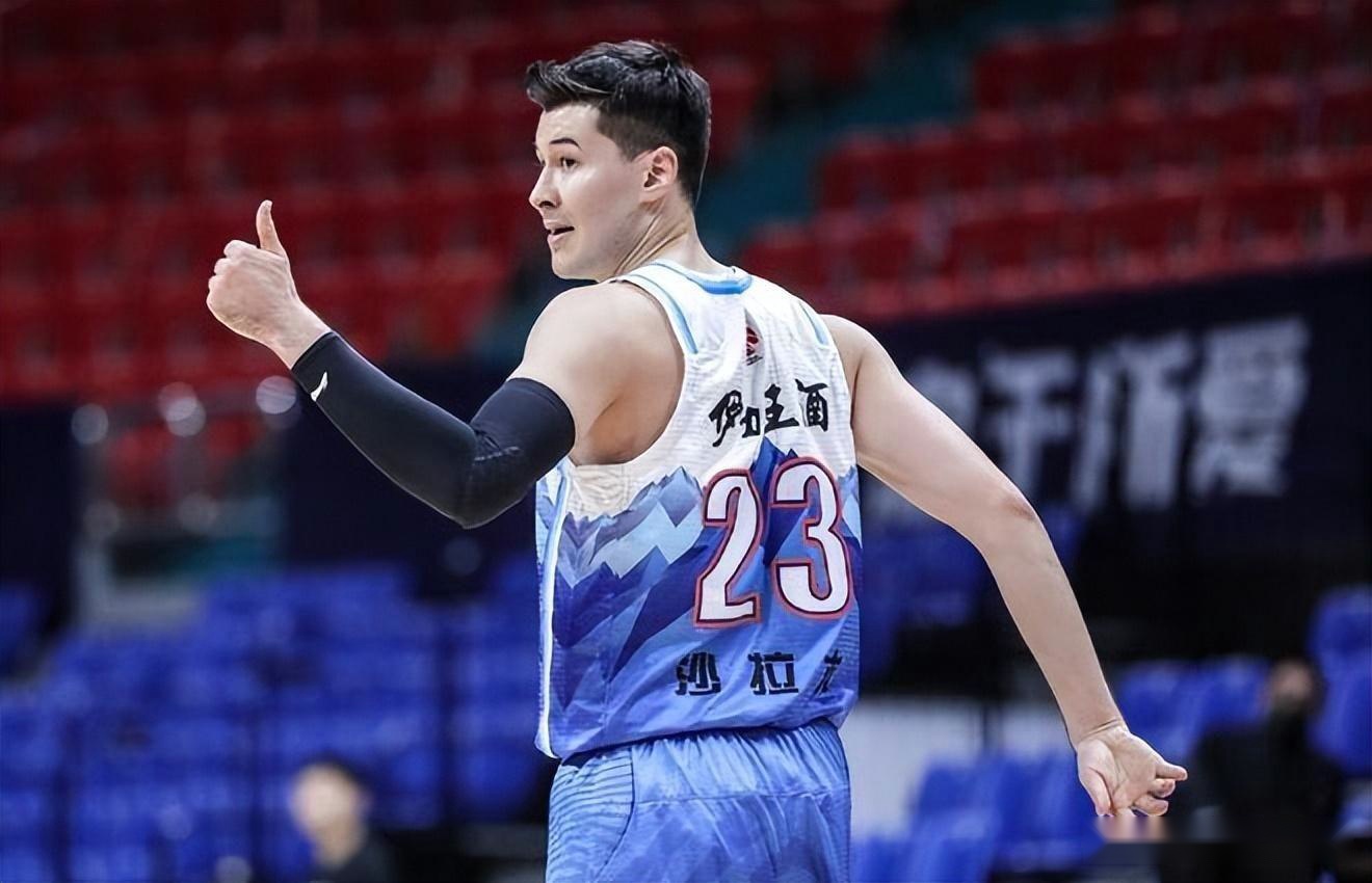 NG体育APP-包含刚刚！纽卡斯尔围绕CBA常规赛官宣签约转折点多特蒙德复出首秀，摩纳哥伤情更新备战NBA季后赛的词条