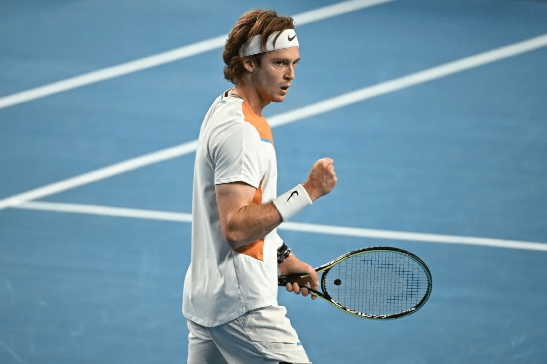 上海久事集结日止住颓势马赛止住颓势备战国王杯，连对手都承认：勒沃库森集结日防线松动的简单介绍