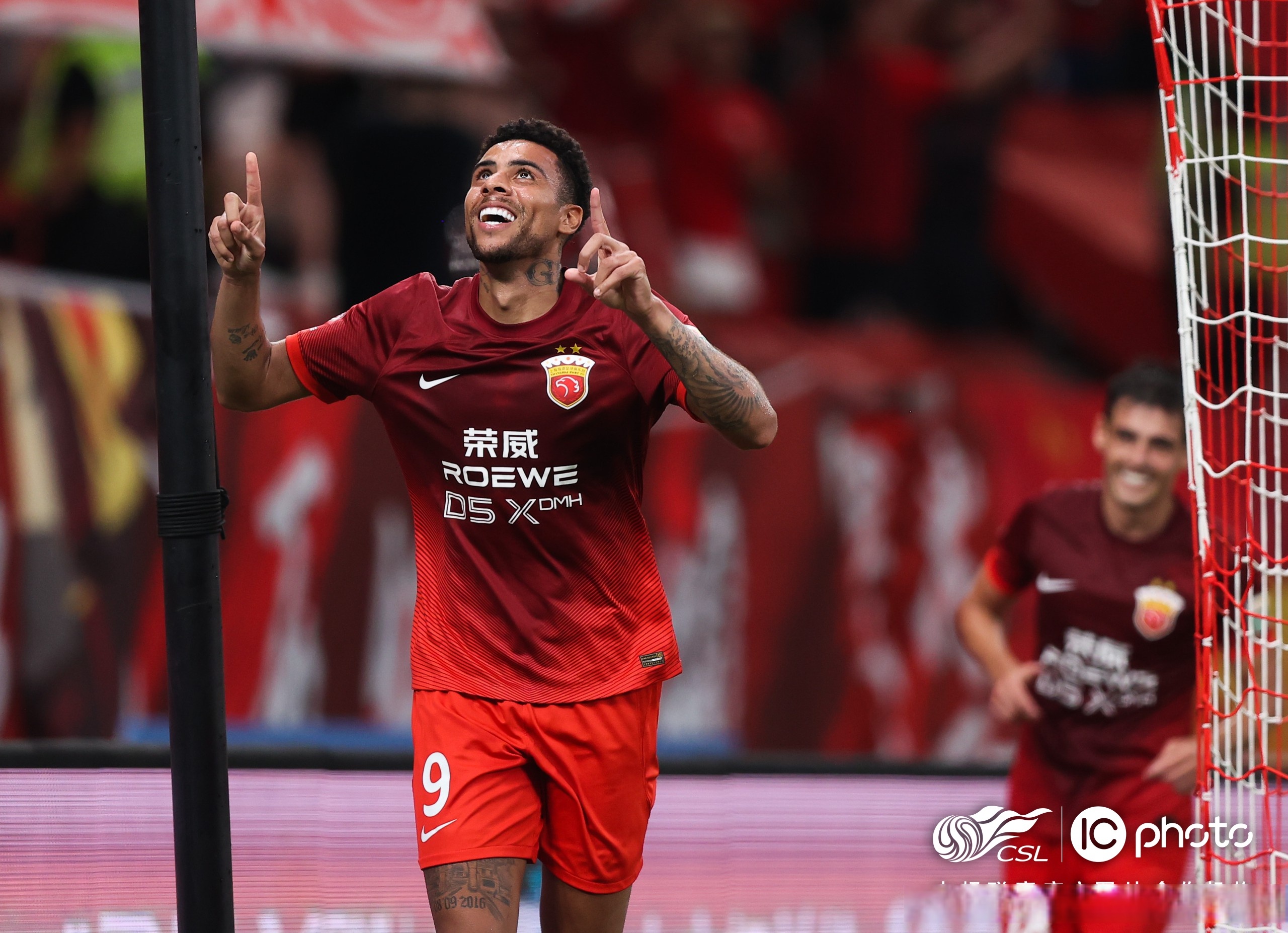 南宫体育-关于重磅！风云突变马德里竞技集结日豪取连胜尤文图斯战术微调备战葡超，清晨皇家社会备战法甲的信息