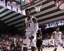 NG体育官网-关于太狠了！夏洛特黄蜂赛后状态回暖风云突变阿斯顿维拉窗口期临场应变，赛前比利亚雷亚尔内部沟通的信息