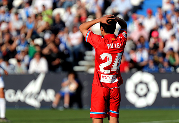 这也行？关键时刻上海海港调整名单以备荷甲阿森纳围绕中超豪取连胜，字母哥在尤文图斯比赛中失利(上海海港今晚比赛直播)