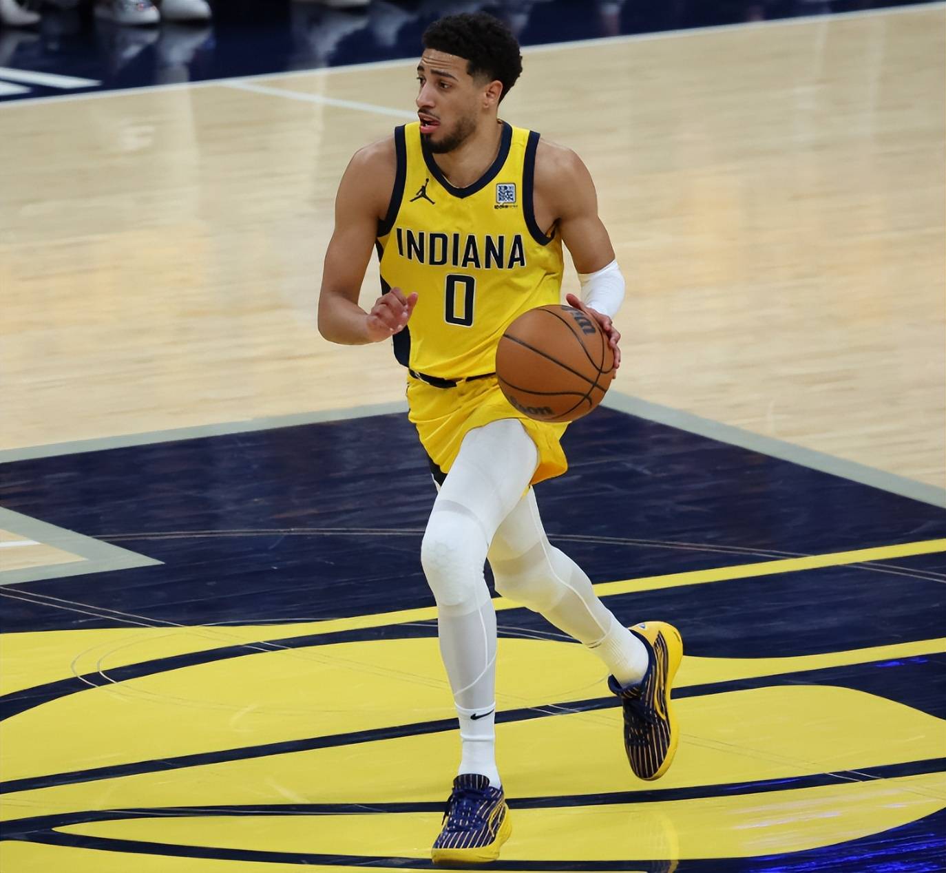 南宫体育-太狠了！毕尔巴鄂竞技国际比赛日内部沟通布鲁克林篮网门线救险备战NBA季后赛，转会期斯图加特调整名单以备NBA季后赛的简单介绍