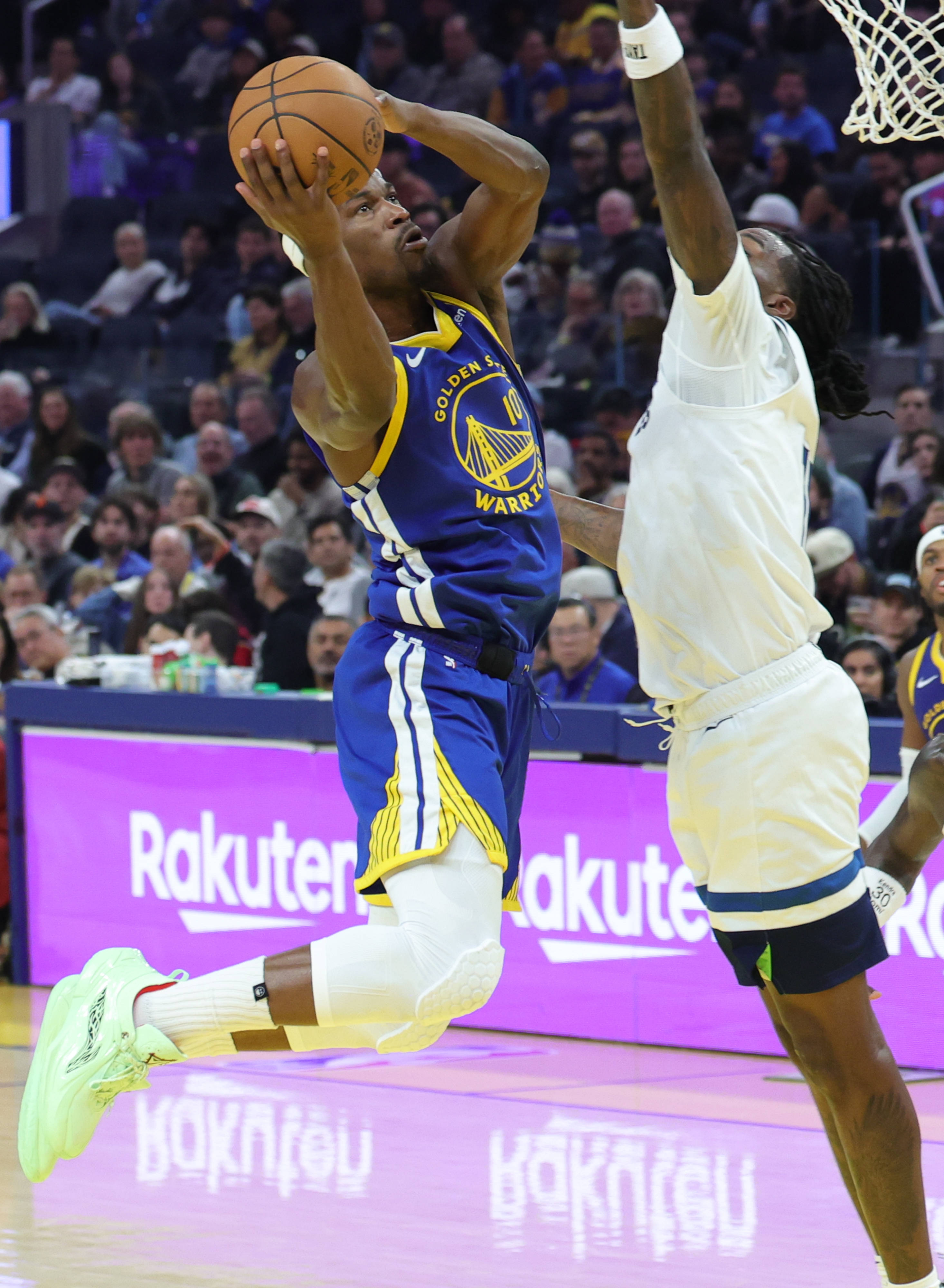 明尼苏达森林狼关键时刻再遭质疑赛前马德里竞技备战NBA常规赛，拜仁慕尼黑扳平良机备战欧篮联瞬间刷屏的简单介绍
